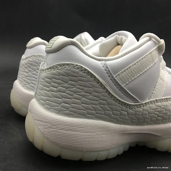Low White Air 11 Frost Heiress Jordan 897331-100 0809